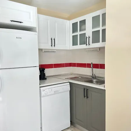 New Studio Apartment, 1br