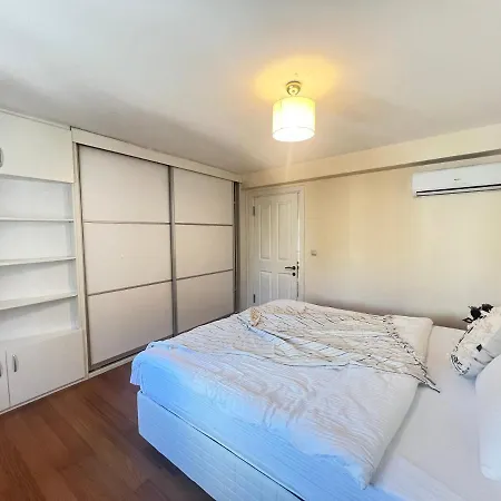 Apartamento New Studio Apartment, 1br Istambul