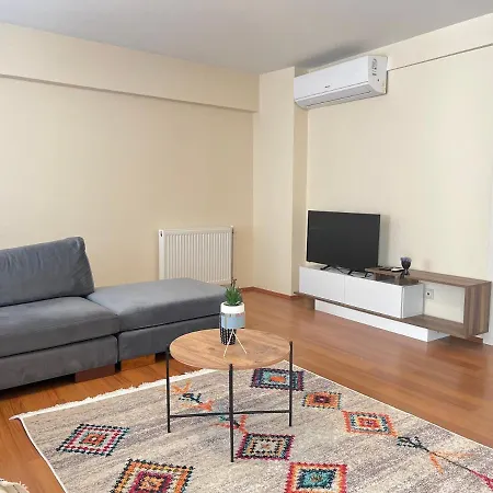 Apartamento New Studio Apartment, 1br *